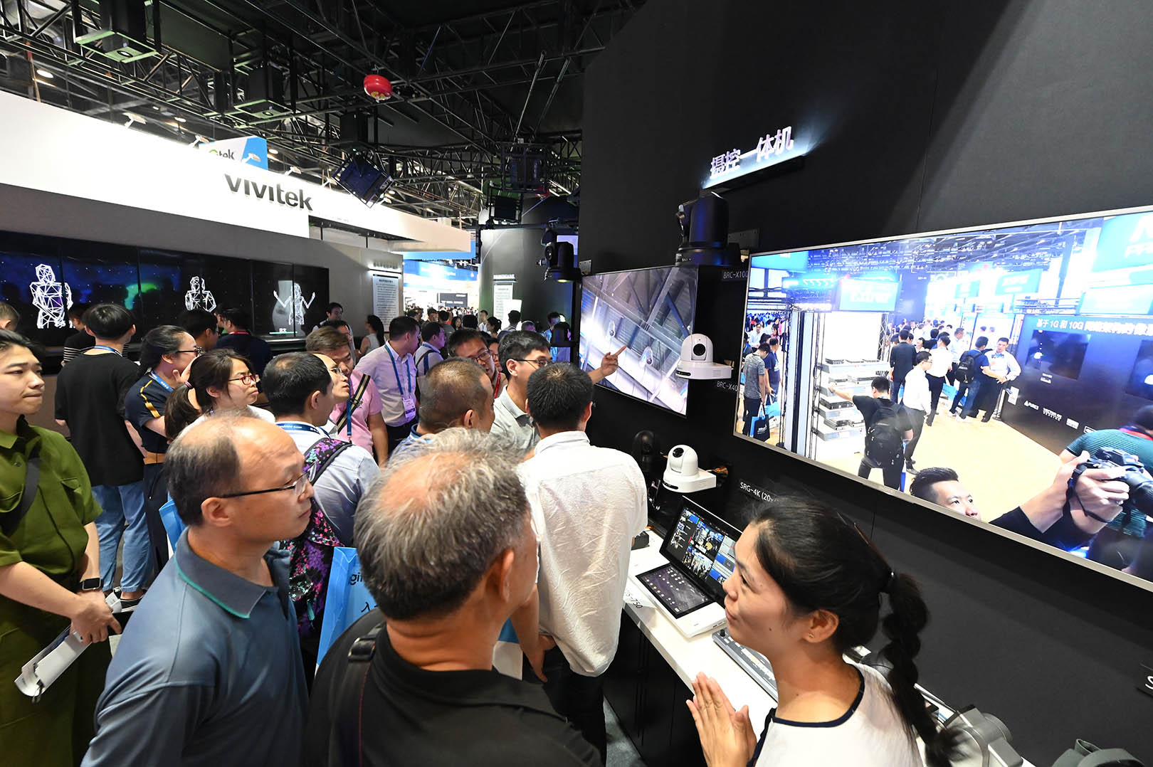 北京展臺搭建提醒您北京視聽展誠邀您參加9月份的開幕式 展會新聞 第4張-聯(lián)拓創(chuàng)意 北京展臺搭建提醒您北京視聽展誠邀您參加9月份的開幕式 展會新聞 第4張